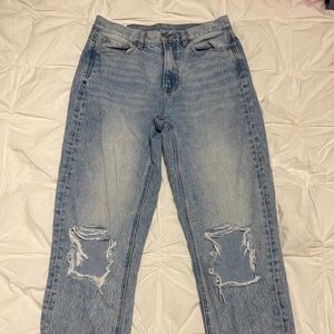 American Eagle mom jeans